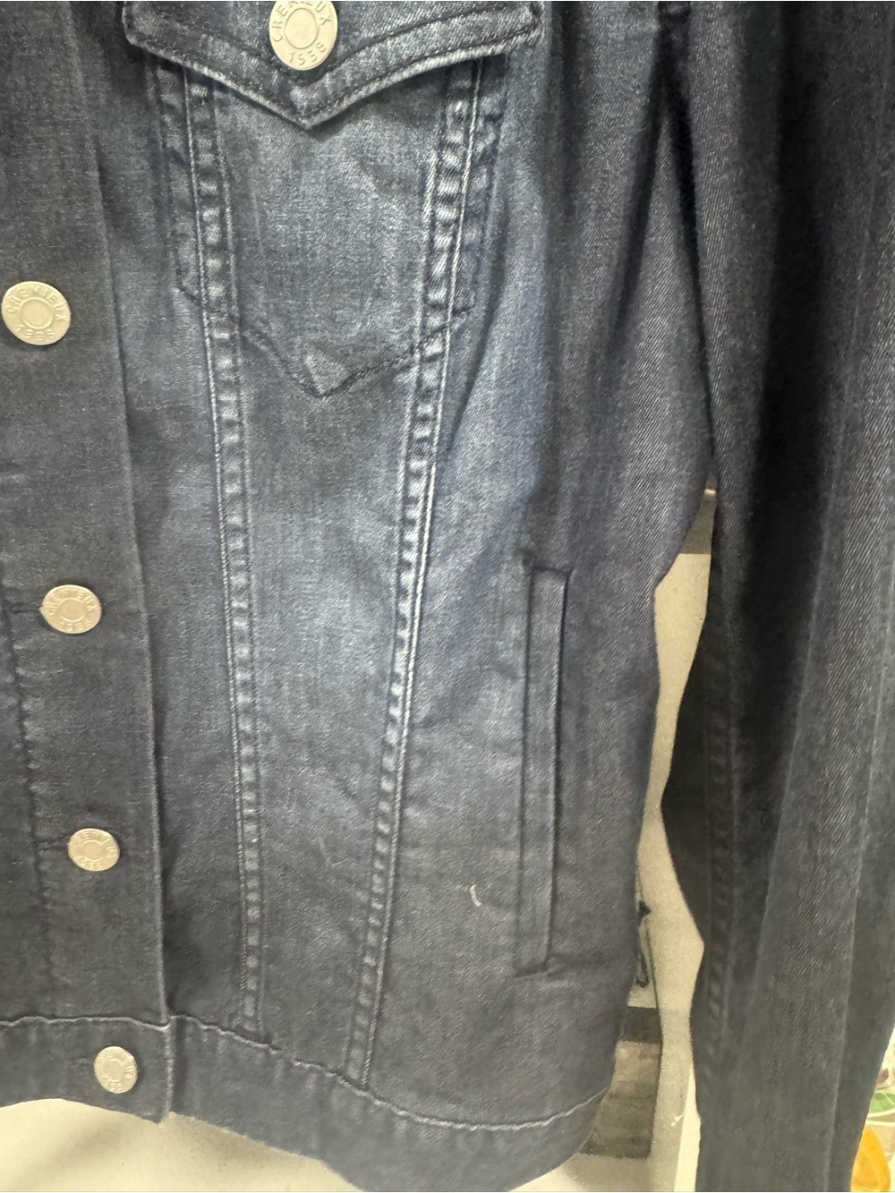 Cremieux Dark Wash Stretch Denim Trucker Jacket Size Medium - Picture 5 of 6